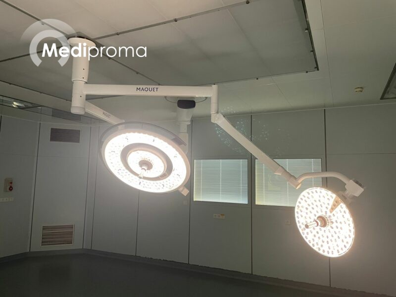 Maquet PowerLED 700-300 O/R Lights