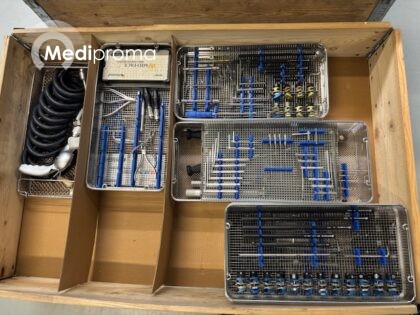 Surgical Instrument Set